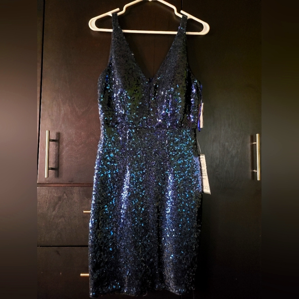 Nightway New Sequin Dress Size 6
